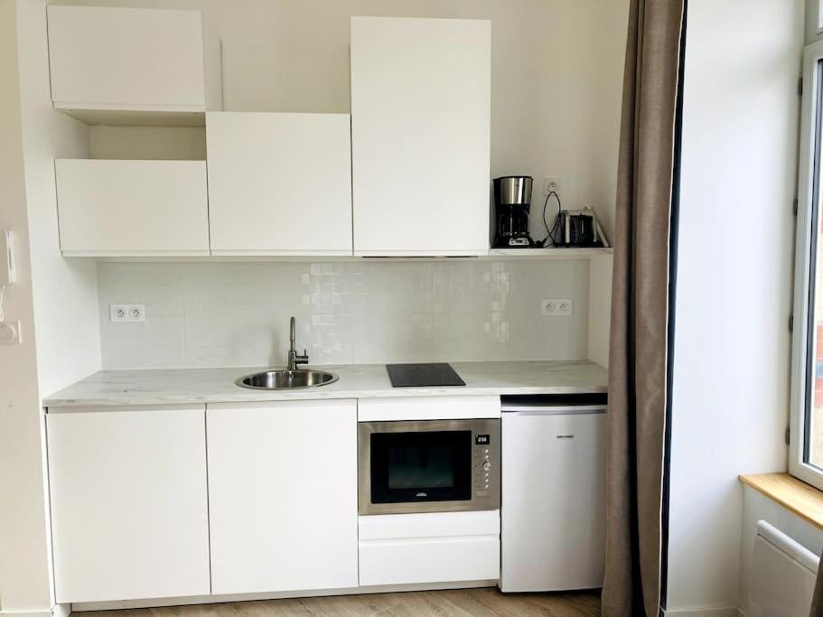 La Belle Consigne - Appartements Dinan Centre Gare Екстер'єр фото